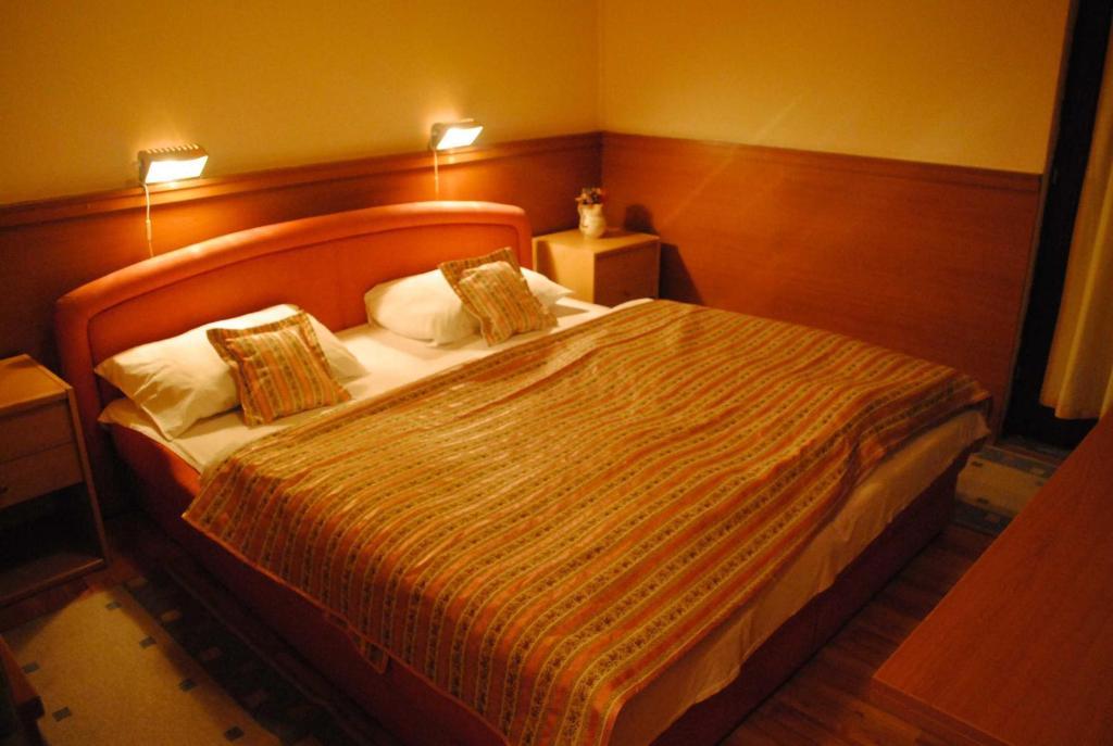 Motel Kiwi Grude Oda fotoğraf