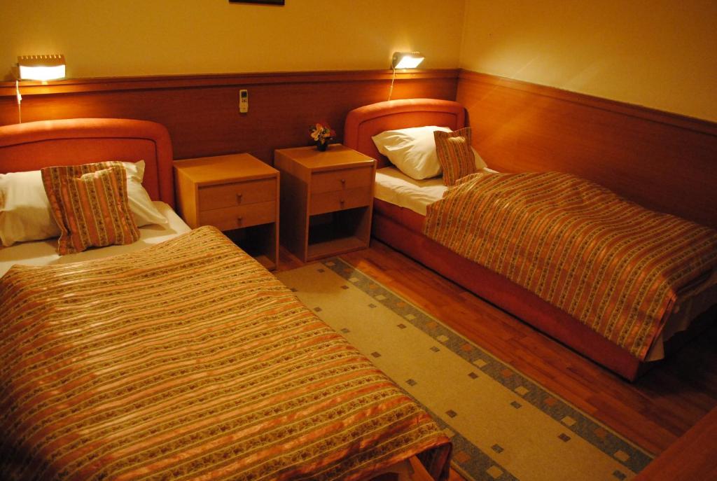 Motel Kiwi Grude Oda fotoğraf