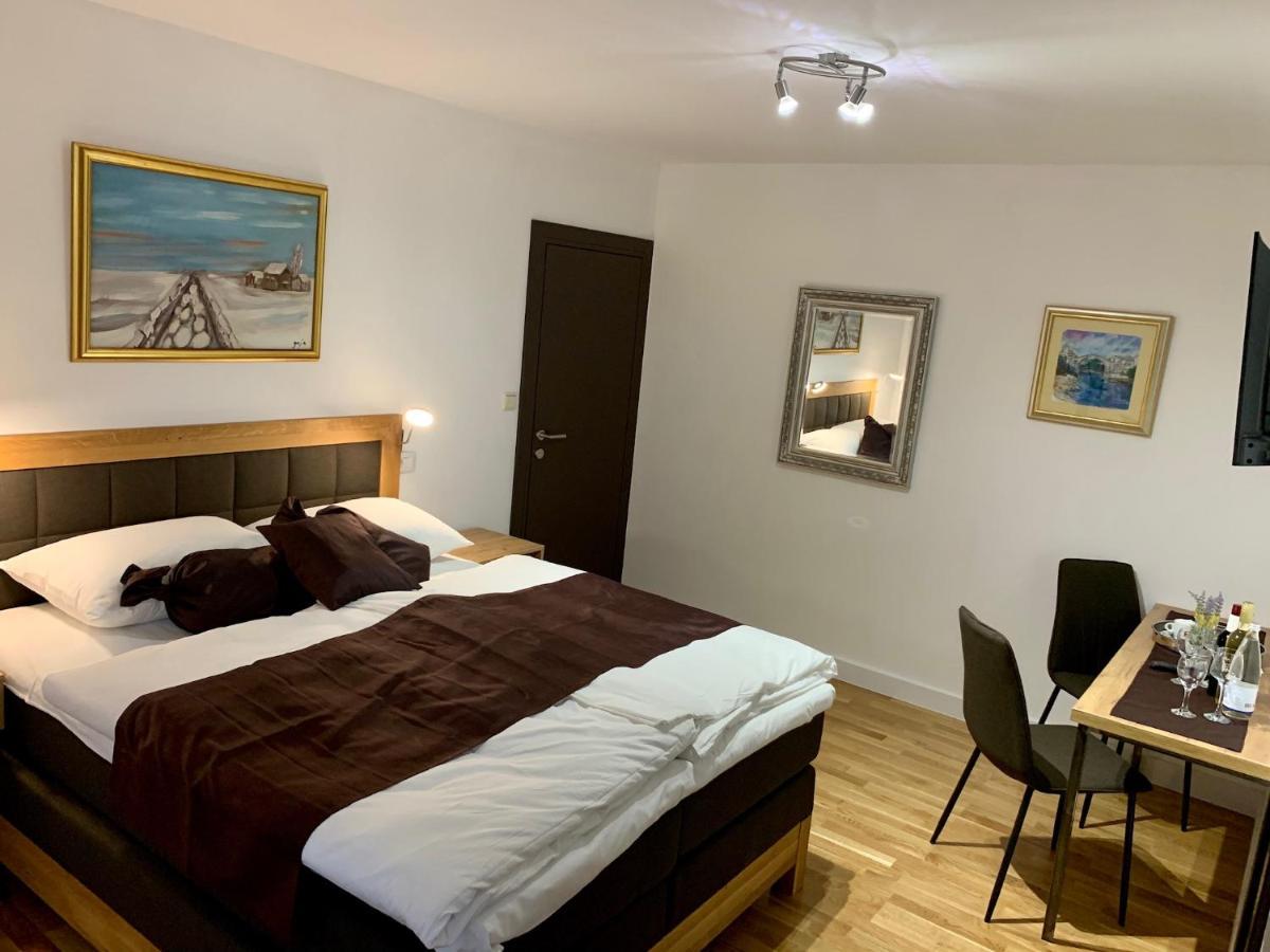 Motel Kiwi Grude Dış mekan fotoğraf